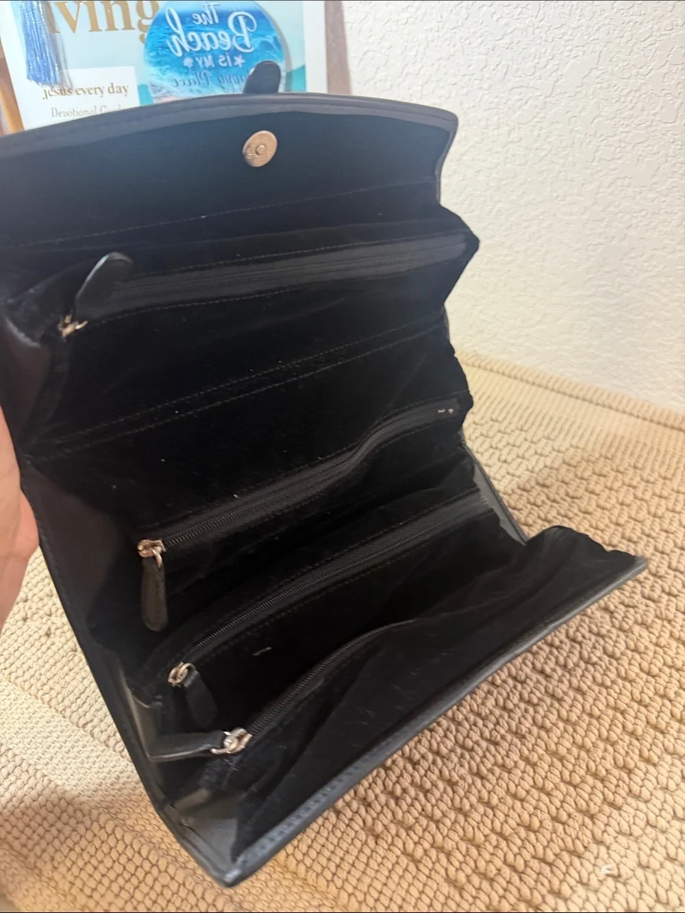 Eddie Bauer Black Fold-Over Cosmetic / Jewelry Case